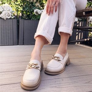 NEW Cute Chunky Heel Lug Platform Chain Loafers in Ecru Beige